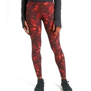 Athleta Rainier Printed High Rise athletic Tights Leggings XSP dark red & black